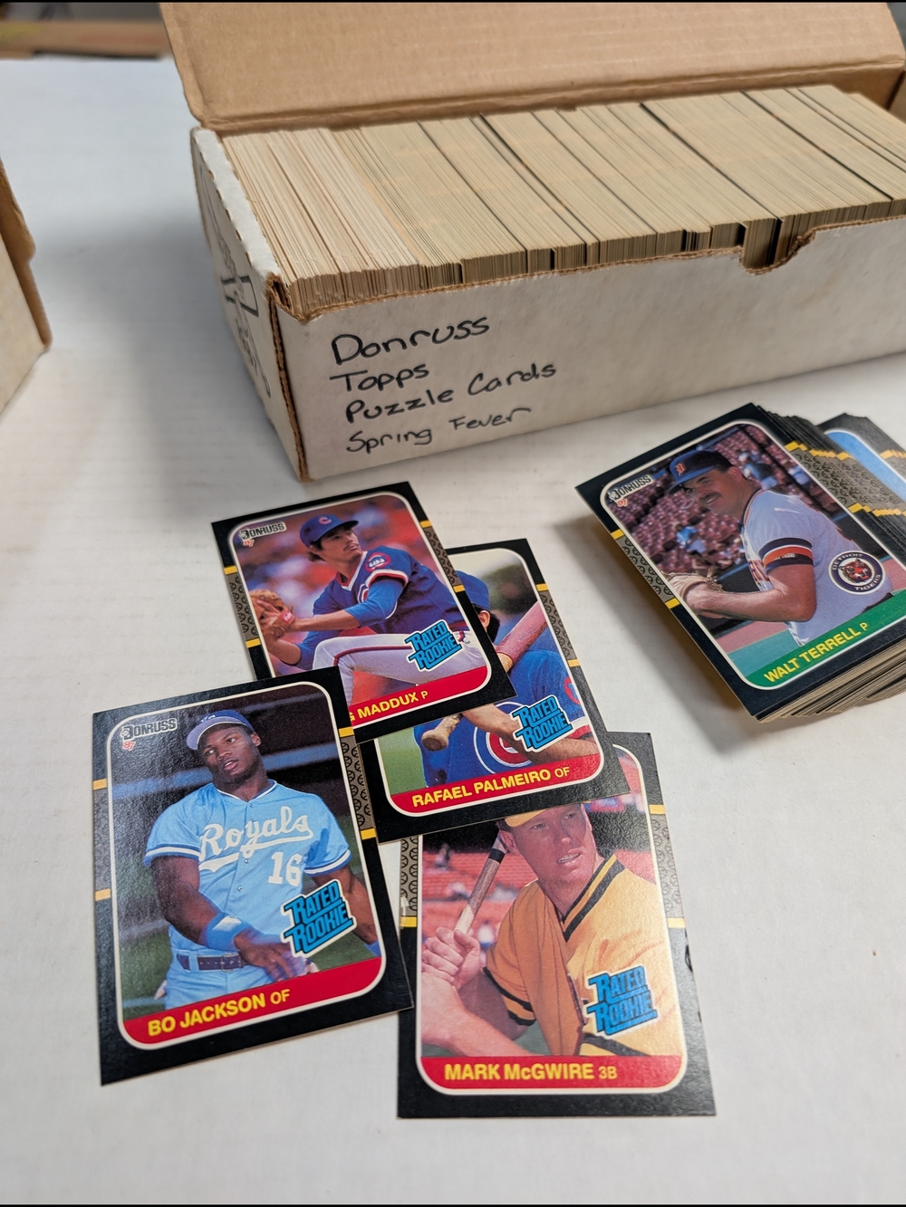 1987 Donruss Complete Set Factory Set Opened. Maddox RC Bo Jackson RC  Bonds RC
